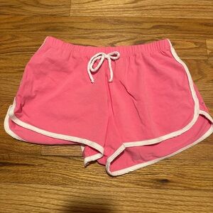 pink shorts